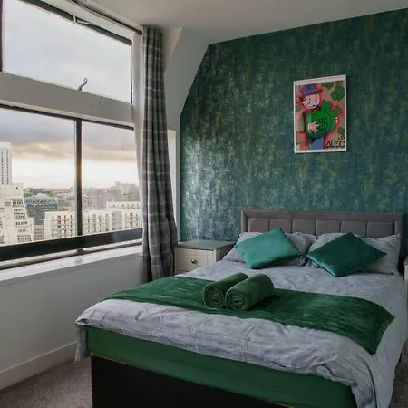 Manchester City Centre Apartment, Skyline View Exterior photo