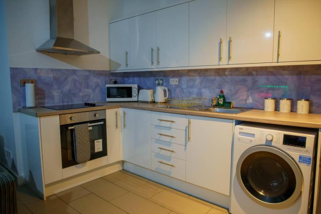 Centre Apartment, Skyline View Manchester
